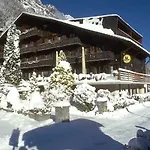 Hotel Aux Mille Etoiles Salvan