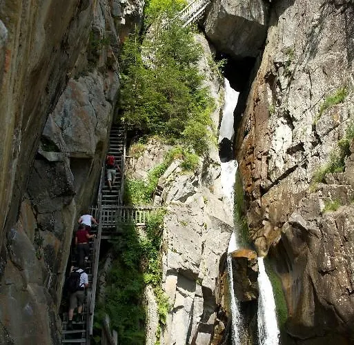 Hotel Aux Mille Etoiles Salvan