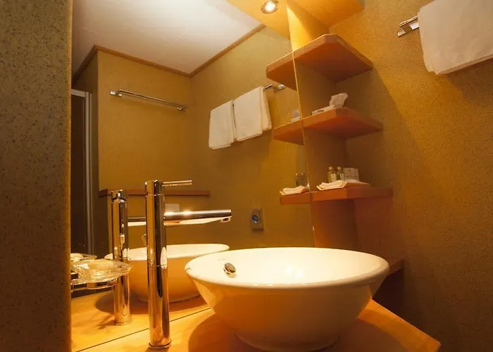 Aux Mille Etoiles Hotel Salvan