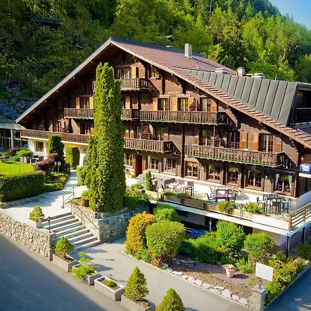 Hotel Aux Mille Etoiles 3*